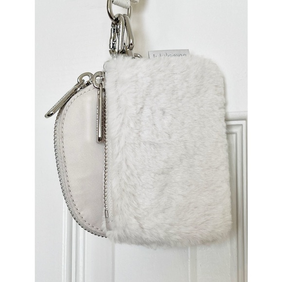 Dual Pouch Wristlet *Studded* - Picture 9 of 16